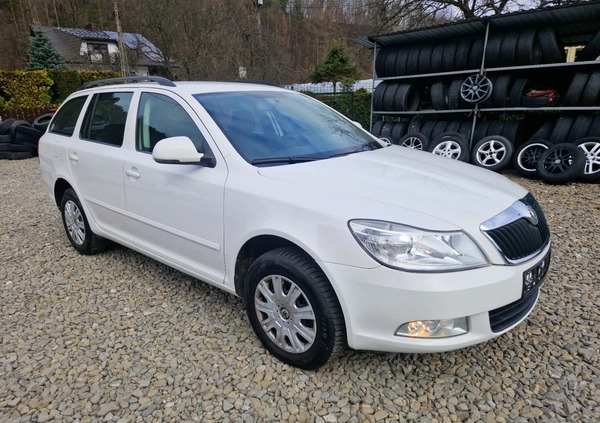 Skoda Octavia cena 28000 przebieg: 208000, rok produkcji 2011 z Błaszki małe 46